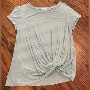 Front knot Tshirt